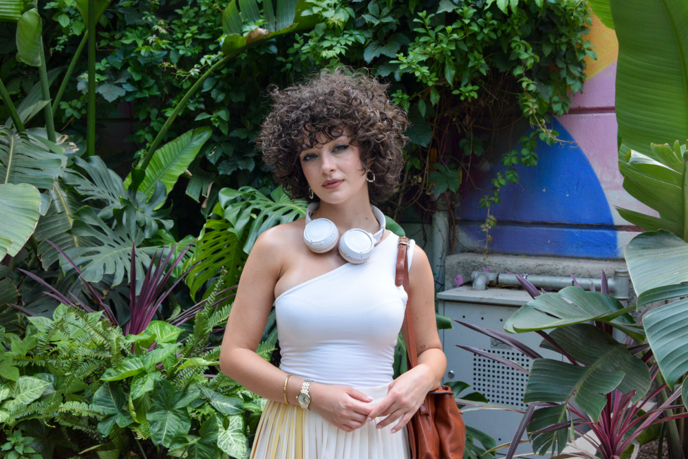 CU-rious Explorer: Η Γαρυφαλλιά Σπύρου θέλει να ανακαλύψει έναν κόσμο στον οποίο όλοι προσπαθούμε για το καλύτερο