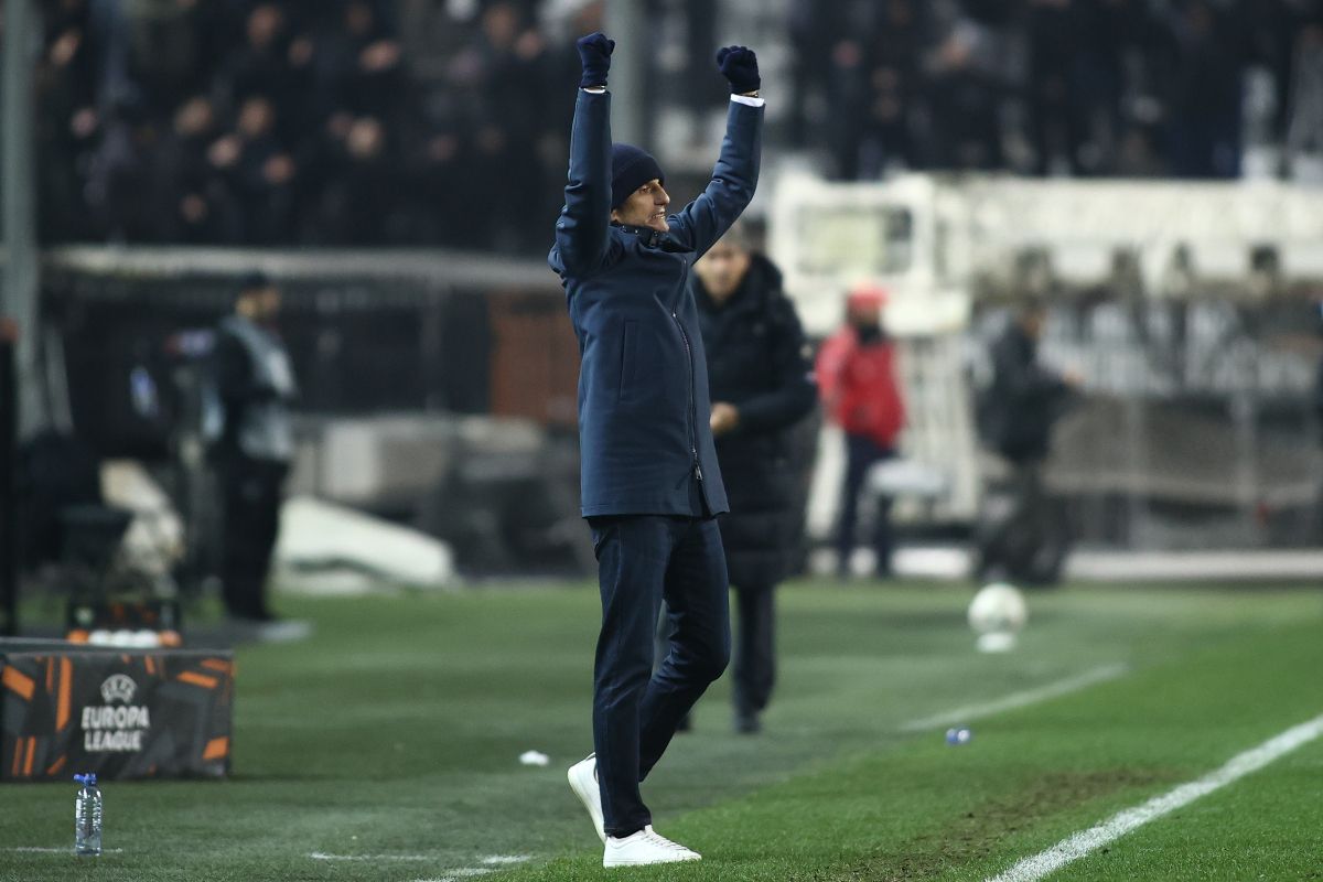 Το υπέροχο γράμμα αγάπης που έδωσε στον Λουτσέσκου η μικρή Αγγελική μετά το ΠΑΟΚ-Μπέτις 2-0 (pic)