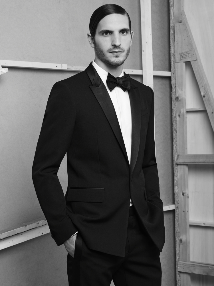 givenchy_tuxedos_spring_17_04.jpg